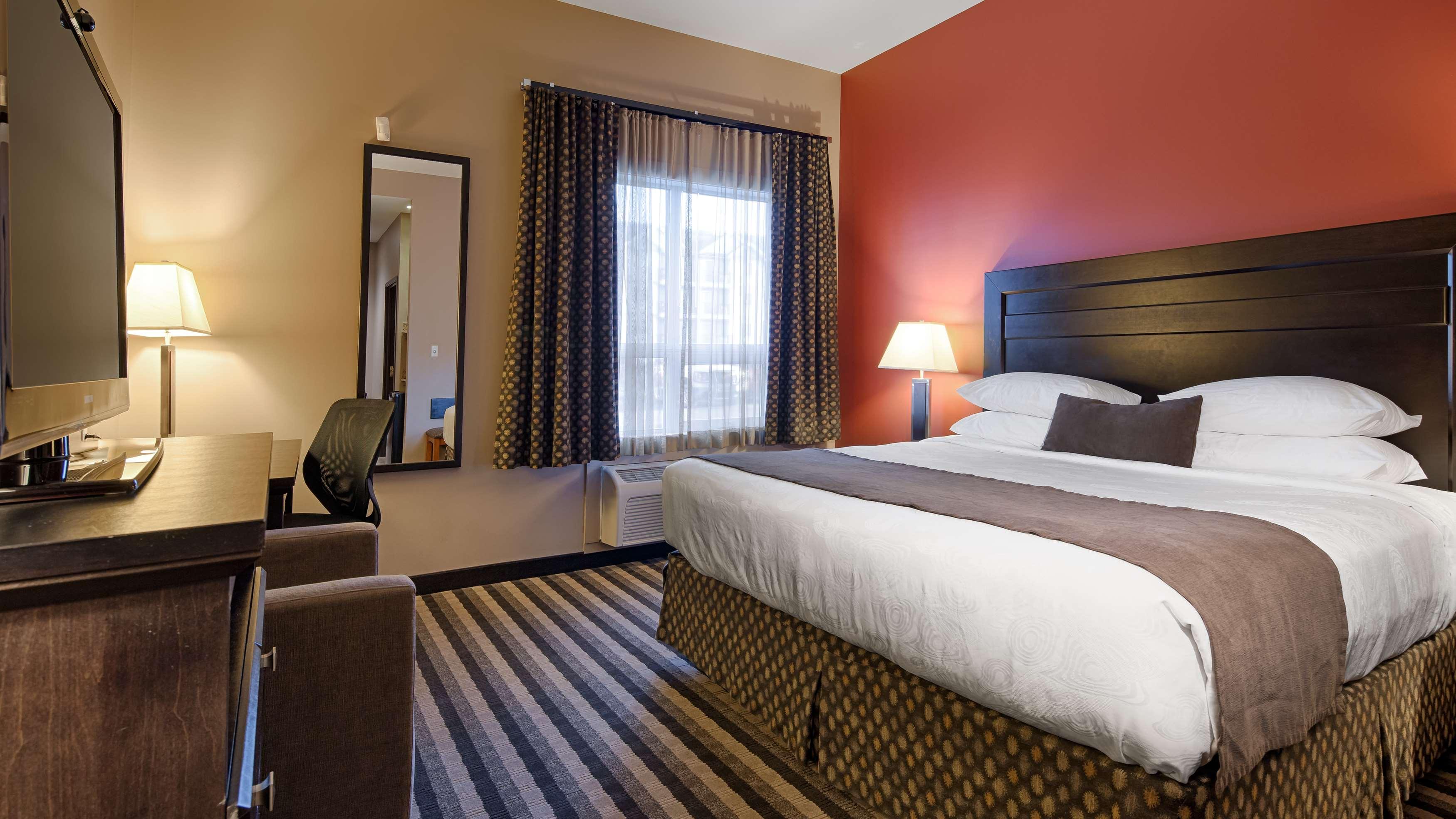 Best Western Blairmore Saskatoon Buitenkant foto