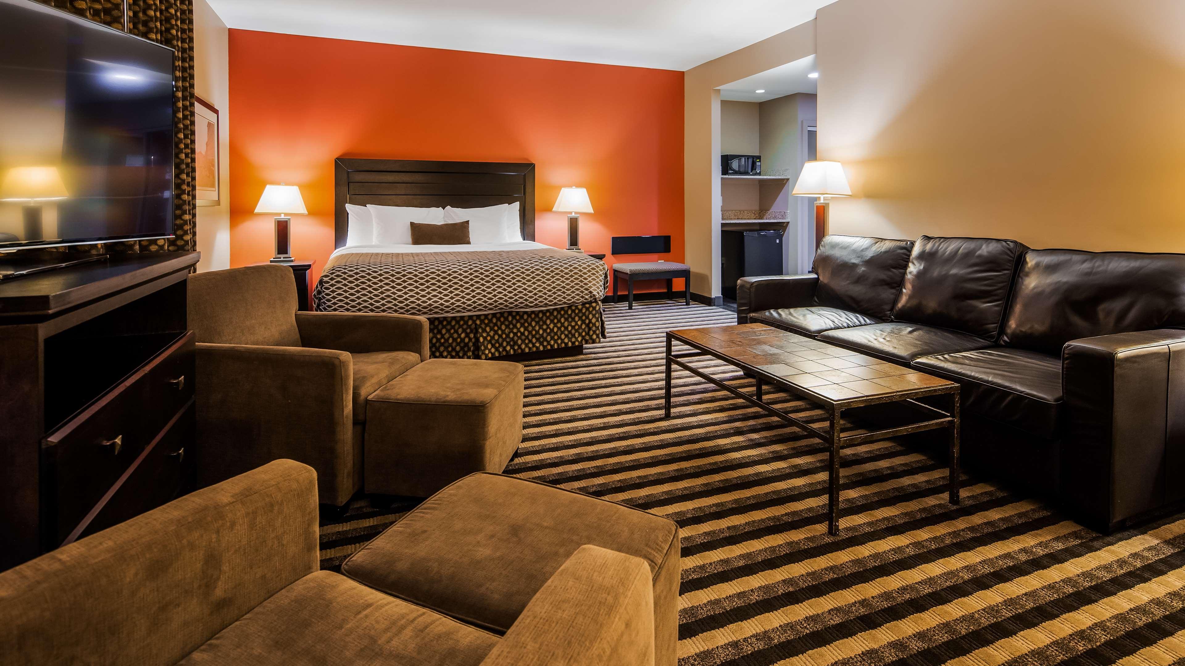 Best Western Blairmore Saskatoon Buitenkant foto