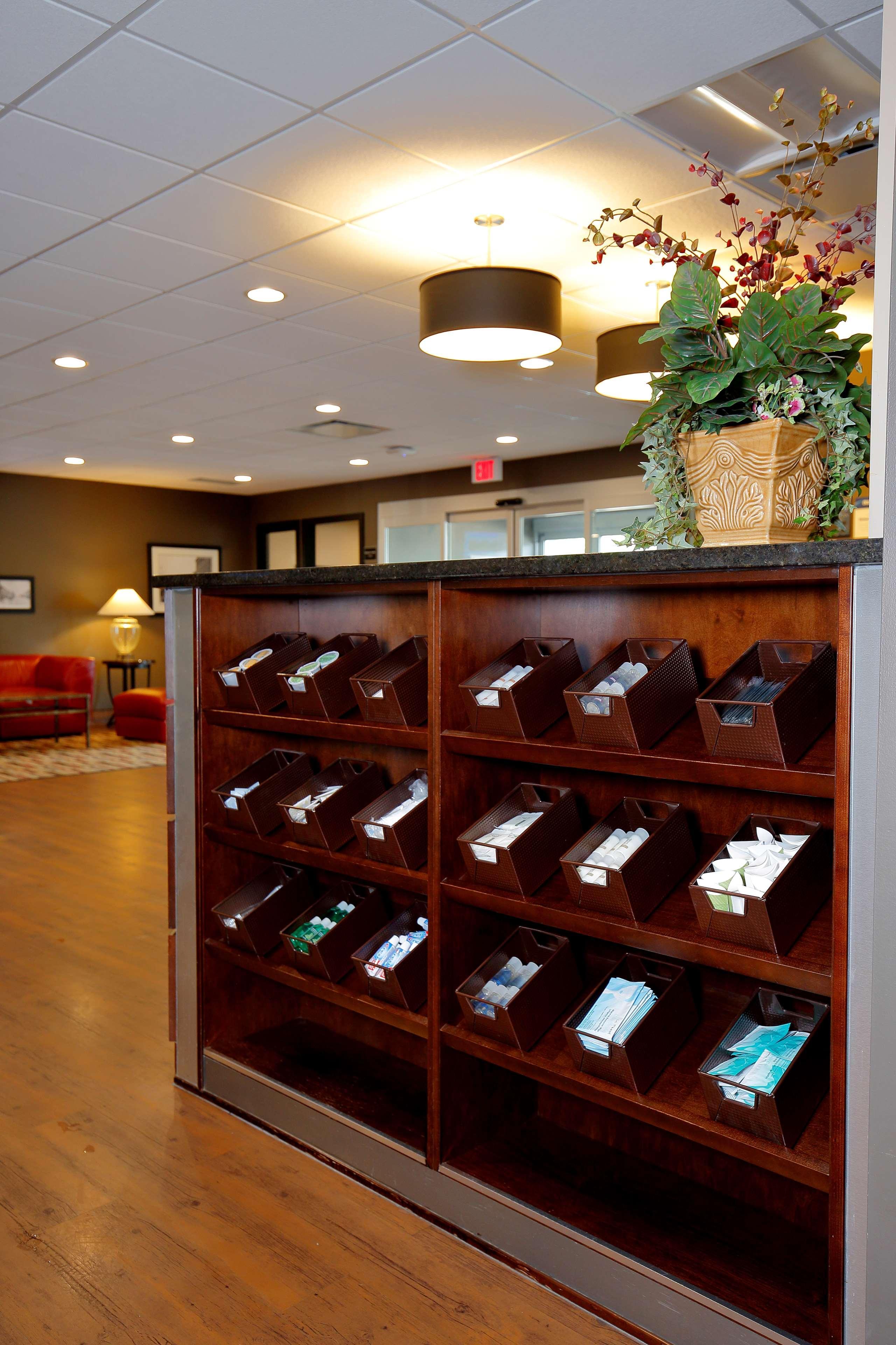 Best Western Blairmore Saskatoon Buitenkant foto