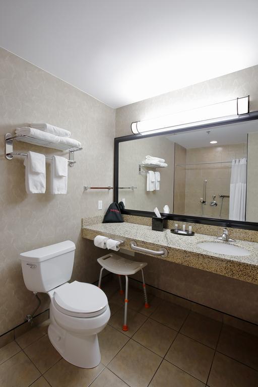 Best Western Blairmore Saskatoon Buitenkant foto