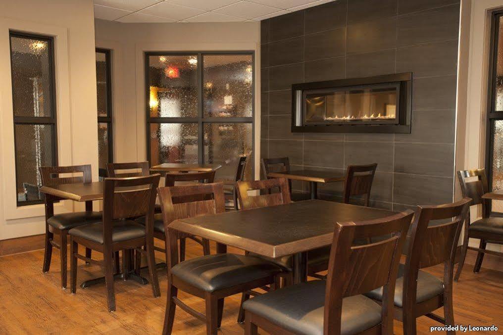 Best Western Blairmore Saskatoon Buitenkant foto