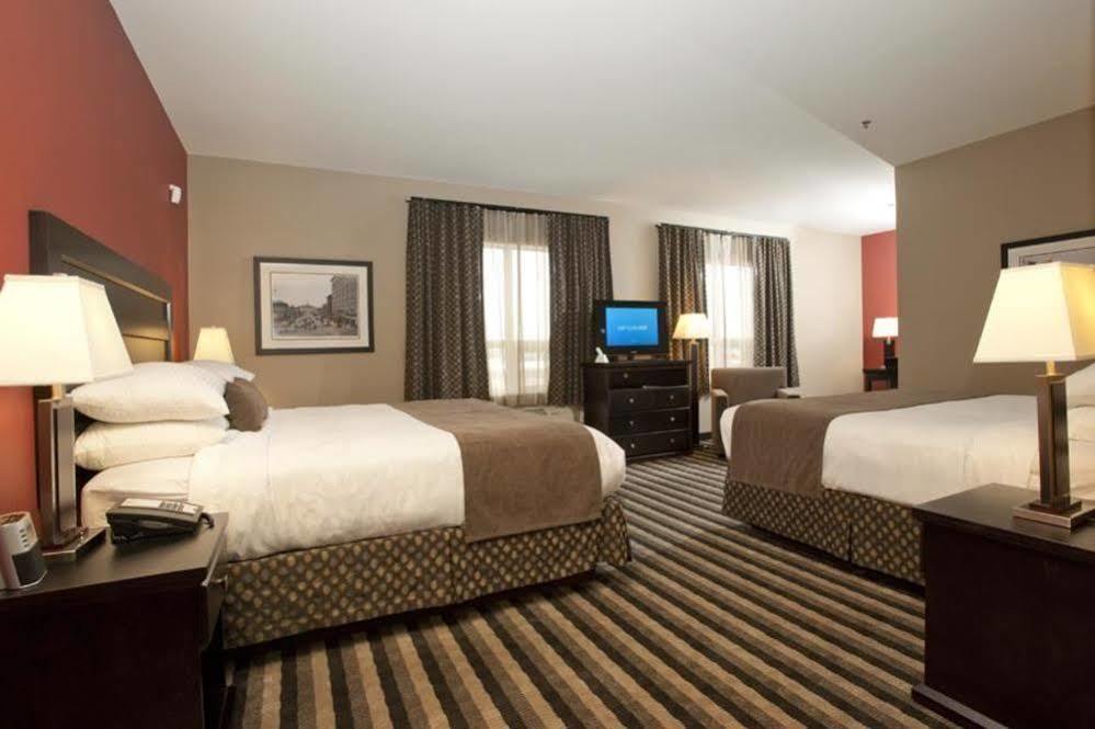 Best Western Blairmore Saskatoon Buitenkant foto